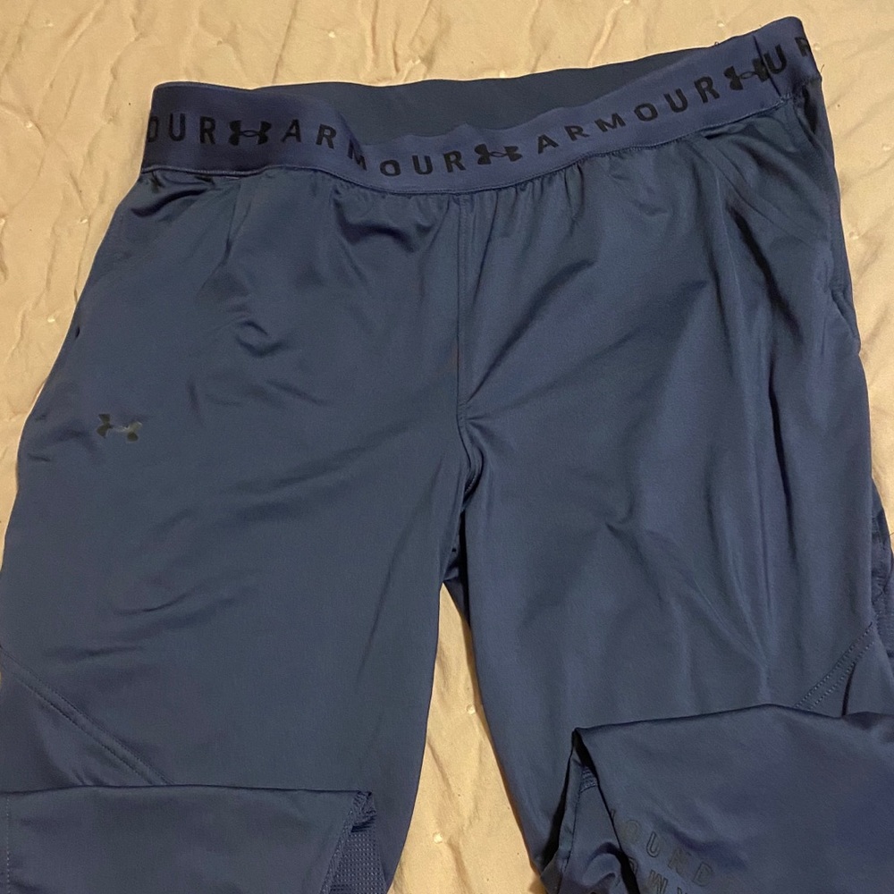 UA leggings size lg nwot